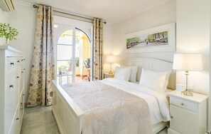 Apartment (2 Bedrooms) | Interior - Saa2- Comfortable Apartment Puerto Banus (Marbella)