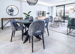 Appartement (2 Bedrooms) | Intérieur