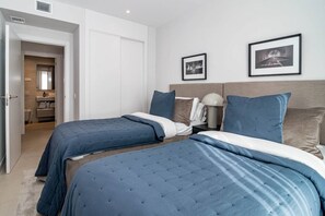 Room - Lme9f1- Penthouse, Amazing Views, Families Only (Estepona)