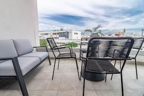 Apartment (2 Bedrooms) | Interior - Inf4.2m- Modern City Apartment, Families Only (Estepona)