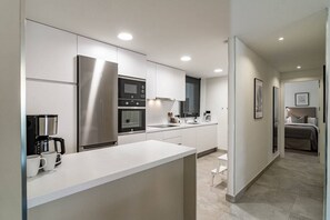 Apartment (3 Bedrooms) | Interior - Inf3.3k- Stunning City Apartment Close to Beaches (Estepona)