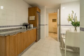 Interior - Ade10 - Casa Adelfas Ii by Roomservices (Marbella)