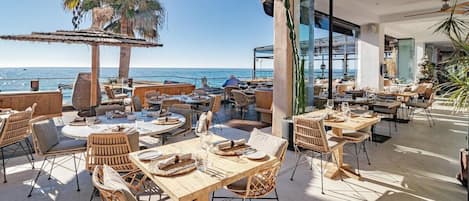 شقة (3 Bedrooms) | المنشأة من الداخل