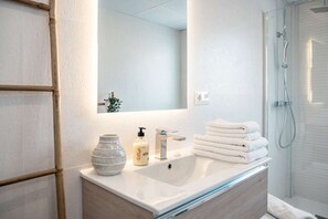 Apartment (1 Bedroom) | Interior - GO- Golden Banus by Roomservices (Marbella)
