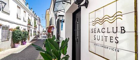 公寓 (1 Bedroom) | 住宿正面