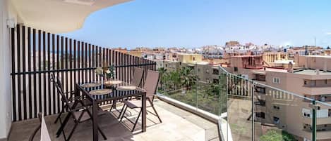 Apartment (3 Bedrooms) | Front of property