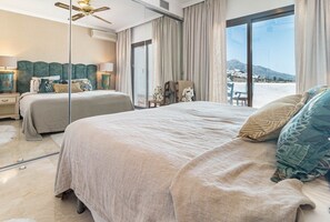 Apartment (3 Bedrooms) | Interior - LAG - Spacious Townhouse With Private Jacuzzi (Benahavis)