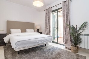 Apartment (2 Bedrooms) | Interior - Hp1c.25 - Family-friendly and Well Connected (Marbella)