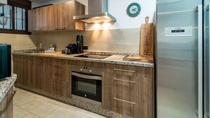 Unclassified image, 2 of 43, button - GC - Spacious Flat in Golden Beach Marbella (Marbella)