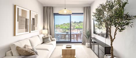 Apartment (1 Bedroom) | Interior