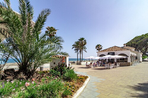 Le2e- Modern New-build Flat Near the Beach