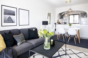 Apartment (2 Bedrooms) | Interior - RDM - Stylish Holiday Apartment With Ocean Views (Mijas)