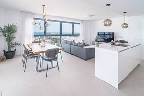 Apartment (3 Bedrooms) | Front of property - Lme10.3a - Bright Modern Flat With Amazing Terrace (Estepona)