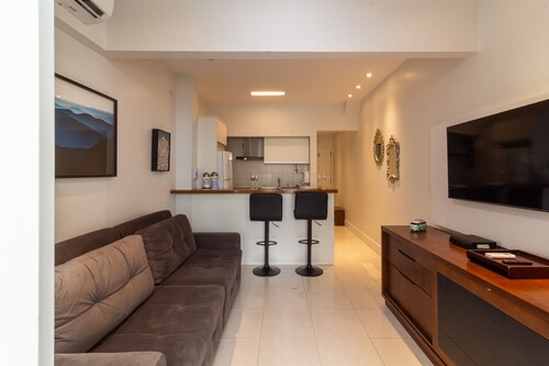 4 Minutes From Copacabana Beach Nsc611