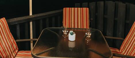 屋外ダイニングエリア