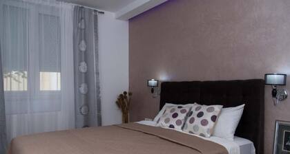 Ginko Rooms - One Bedroom Apartment With Sauna And Hot Tub (A7)