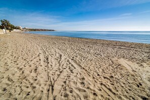 Interior - Gh-modern 2 bed Apartment With Pool in Estepona (Estepona)