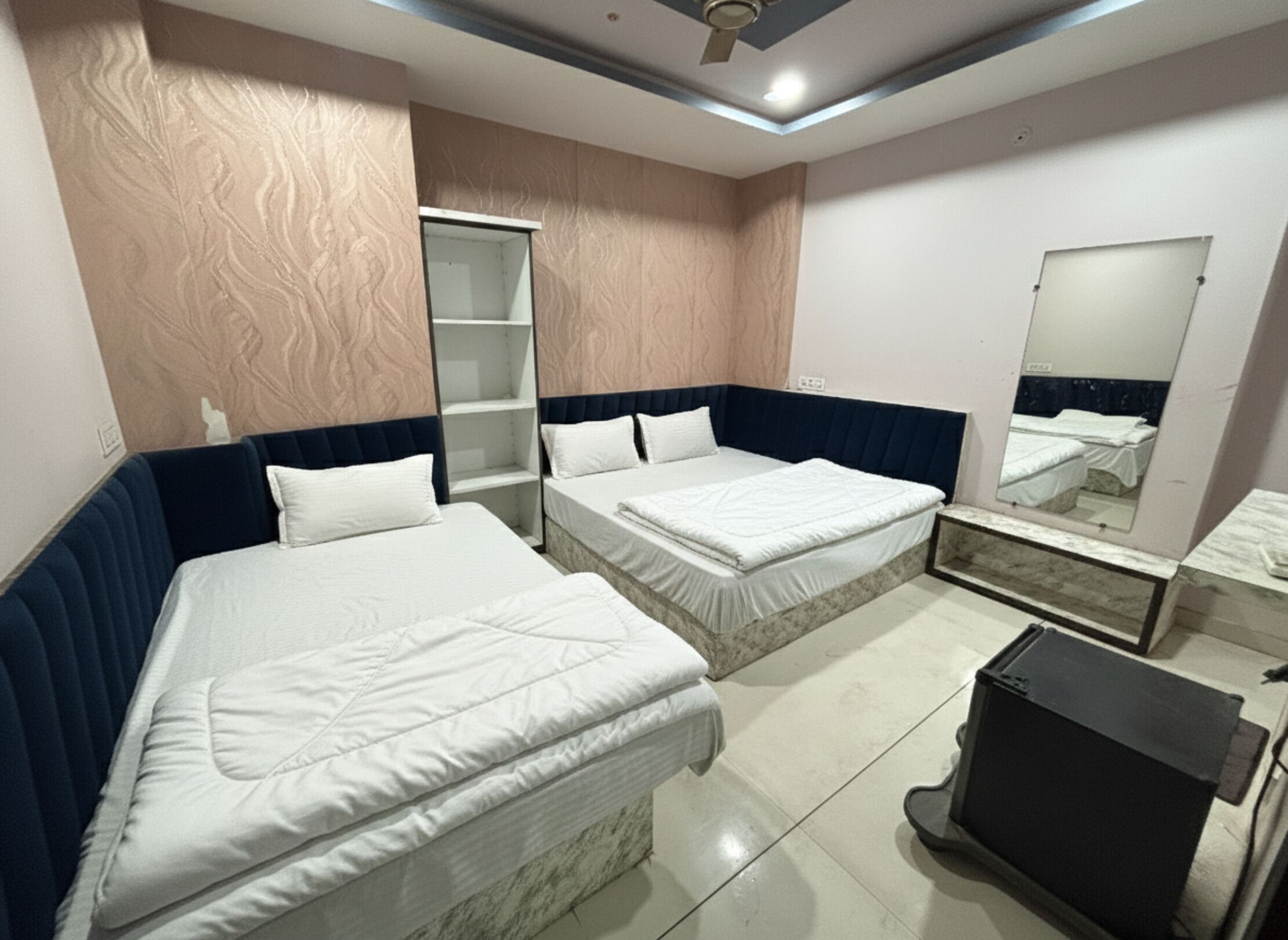 Deluxe Quadruple Room | Free WiFi