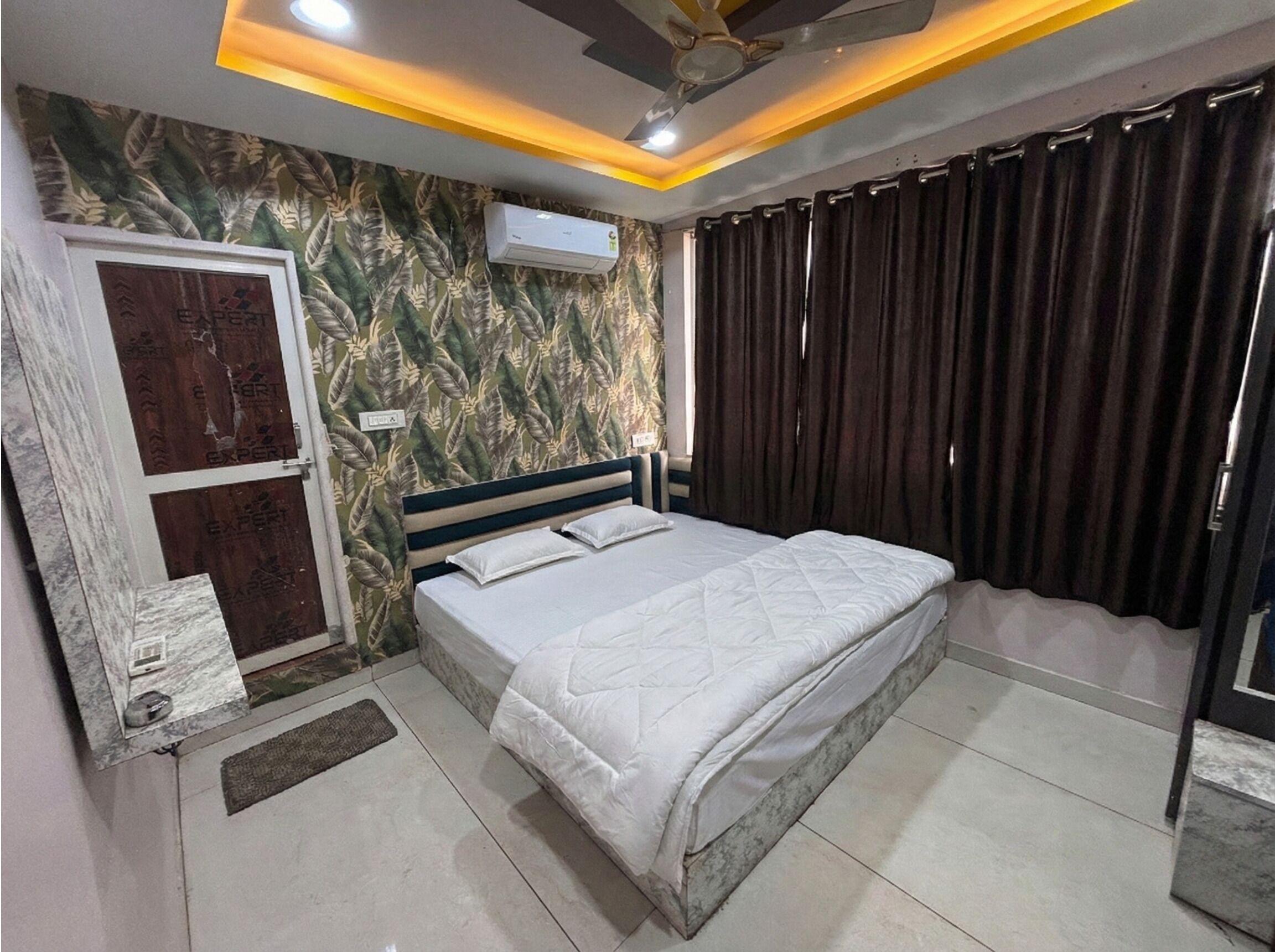 Deluxe Double Room | Free WiFi