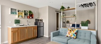 Quiet Room in Vibrant Neighborhood