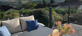 Stylish 3 Bedroom with Balcony and Amazing View