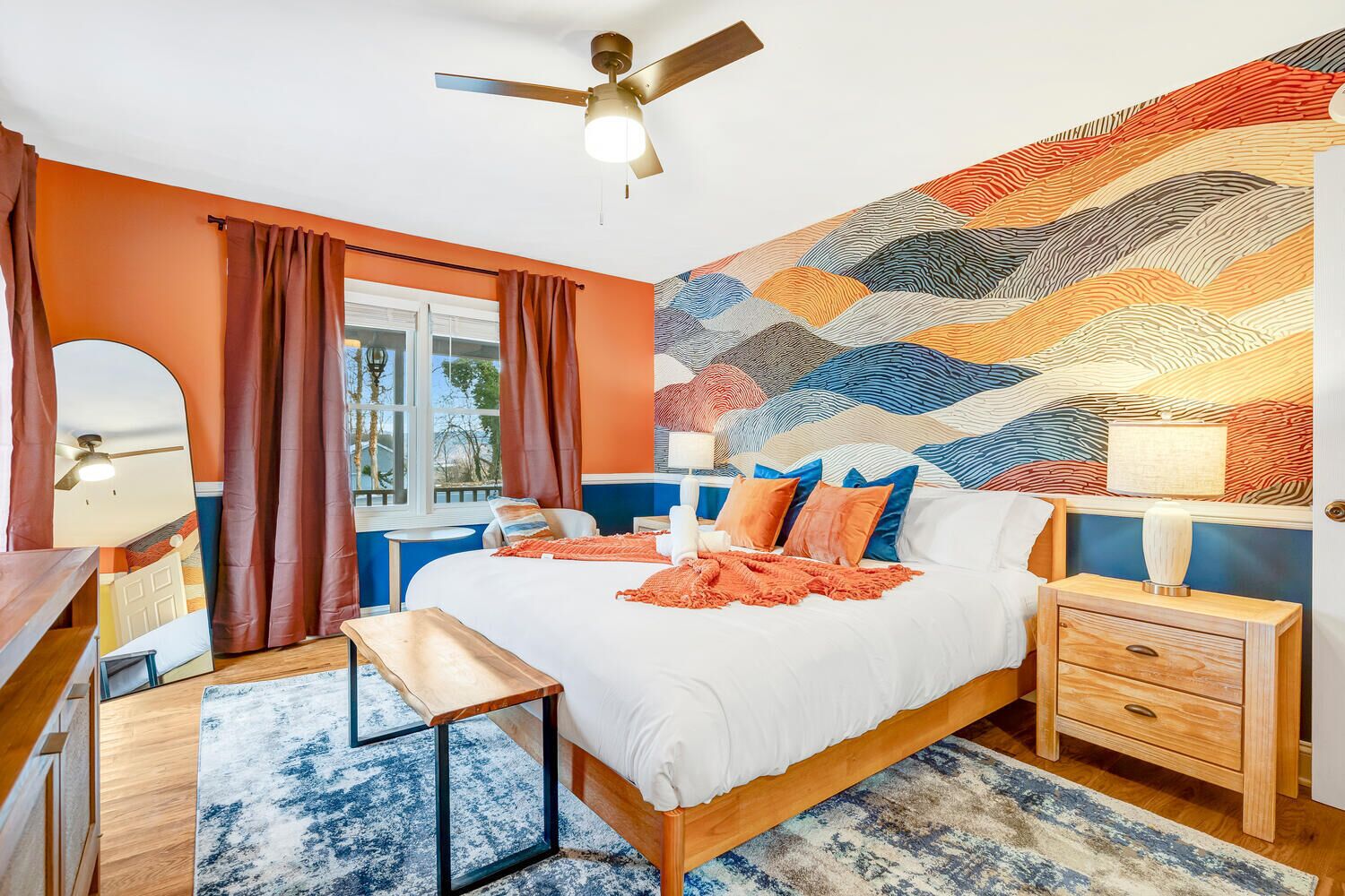 5 多间卧室、办公桌、熨斗/熨衣板、旅行婴儿床