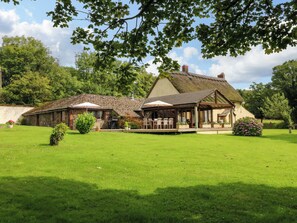 Exterior - South Honeycroft Thatch (Holsworthy)