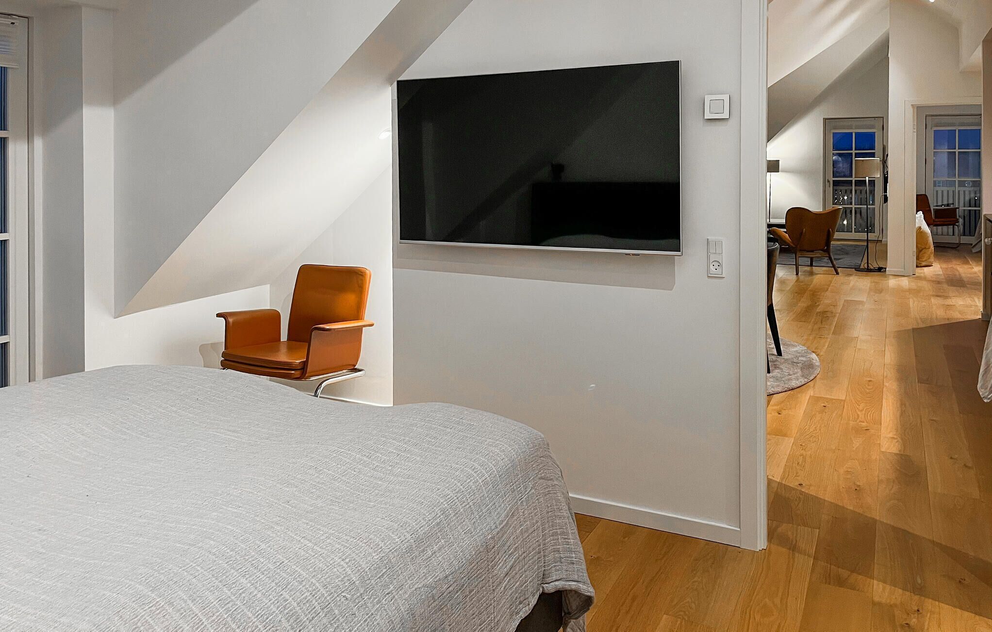 2 bedrooms, iron/ironing board, free WiFi