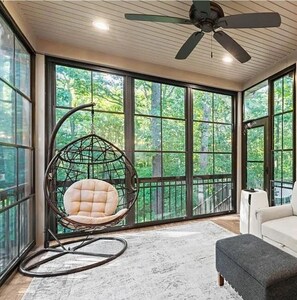 TV connectée, cheminée