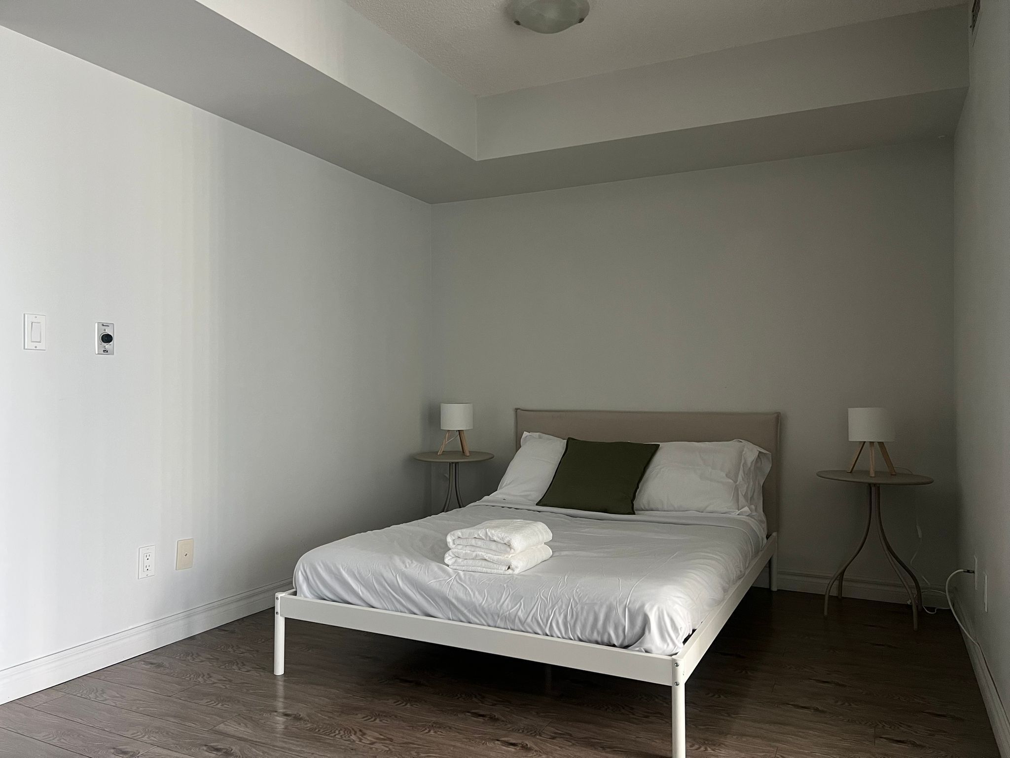 遮光布/窗簾、熨斗/熨衣板、免費無線上網