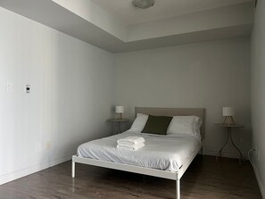 遮光布/窗簾、熨斗/熨衣板、免費無線上網