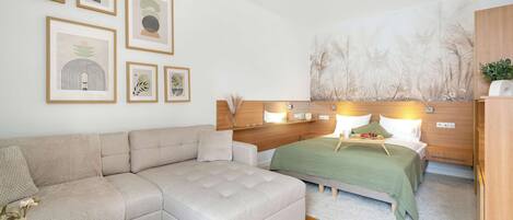 Bügeleisen/Bügelbrett, WLAN, Bettwäsche