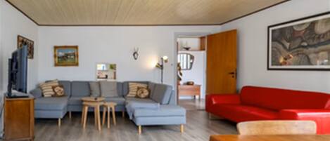 Casa, 2 habitaciones, fumadores, balcón | Sala de estar