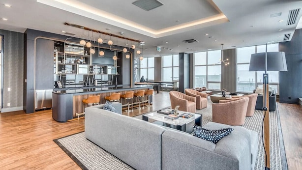 Unclassified image, 1 of 12, button - Modern 2-Bedroom near Downtown | BLVD Beltline (Calgary)