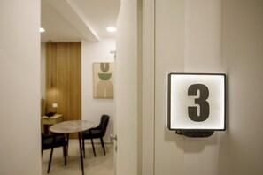 Standard Double Room, 1 King Bed