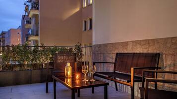 Dobbeltrom – standard, 1 kingsize-seng | Terrasse/patio