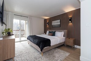 2 bedrooms, in-room safe, iron/ironing board, free WiFi