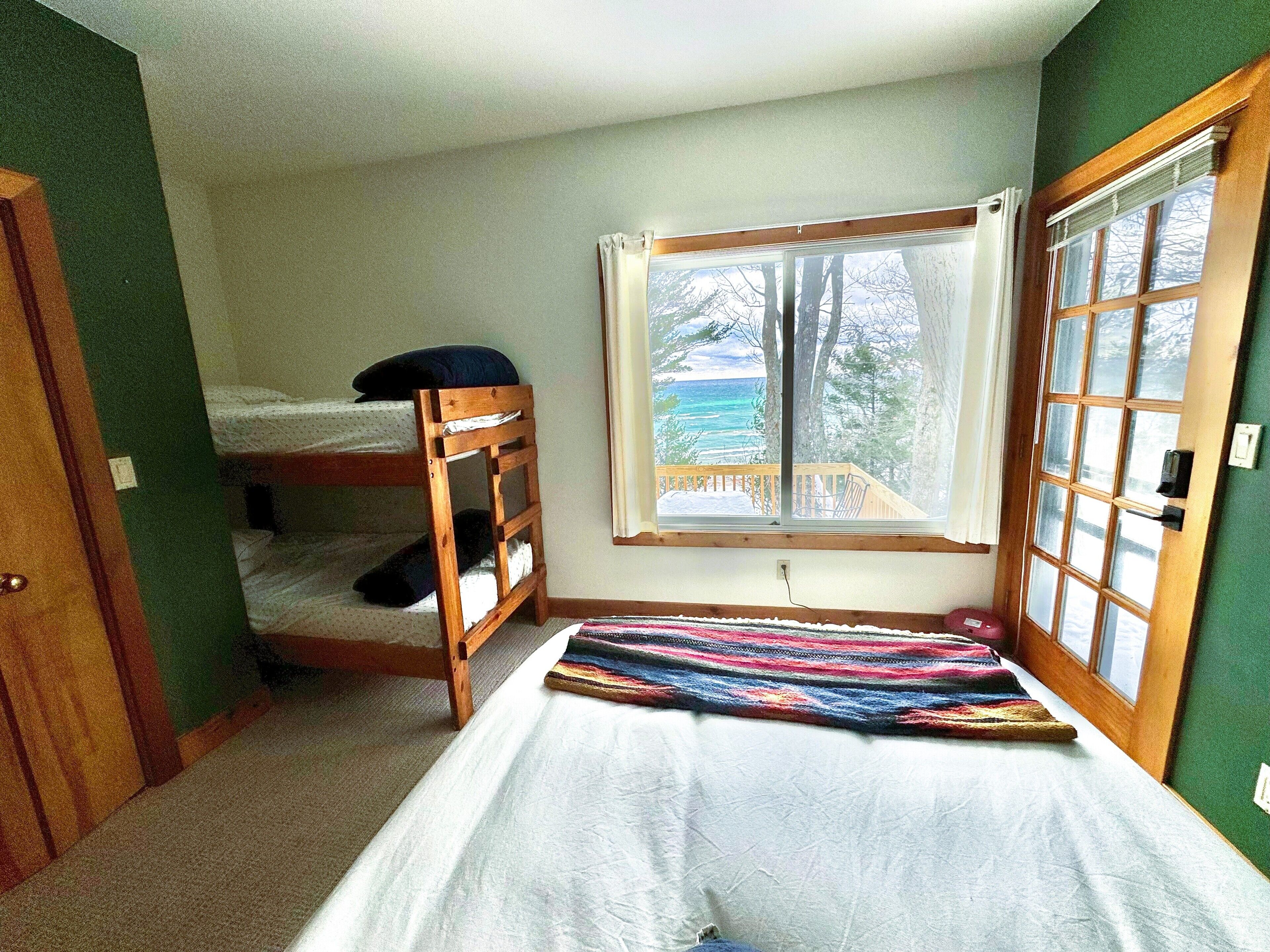 4 chambres, lit parapluie, Wi-Fi gratuit, draps fournis