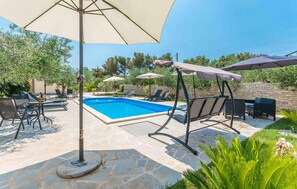 A heated pool - Lovely apartment in Biograd na moru (Biograd na moru)