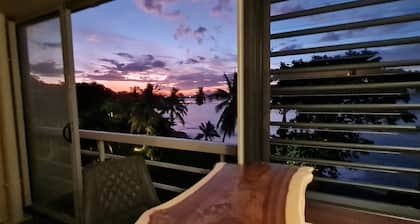 Fare Tupaia â Suite Tahiti avec vue ocĂ©an plage et au sein d'un resort 4â