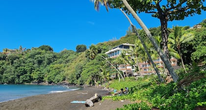 Fare Tupaia — Tahiti Suite with Ocean View, Beach & 4★ Resort Amenities
