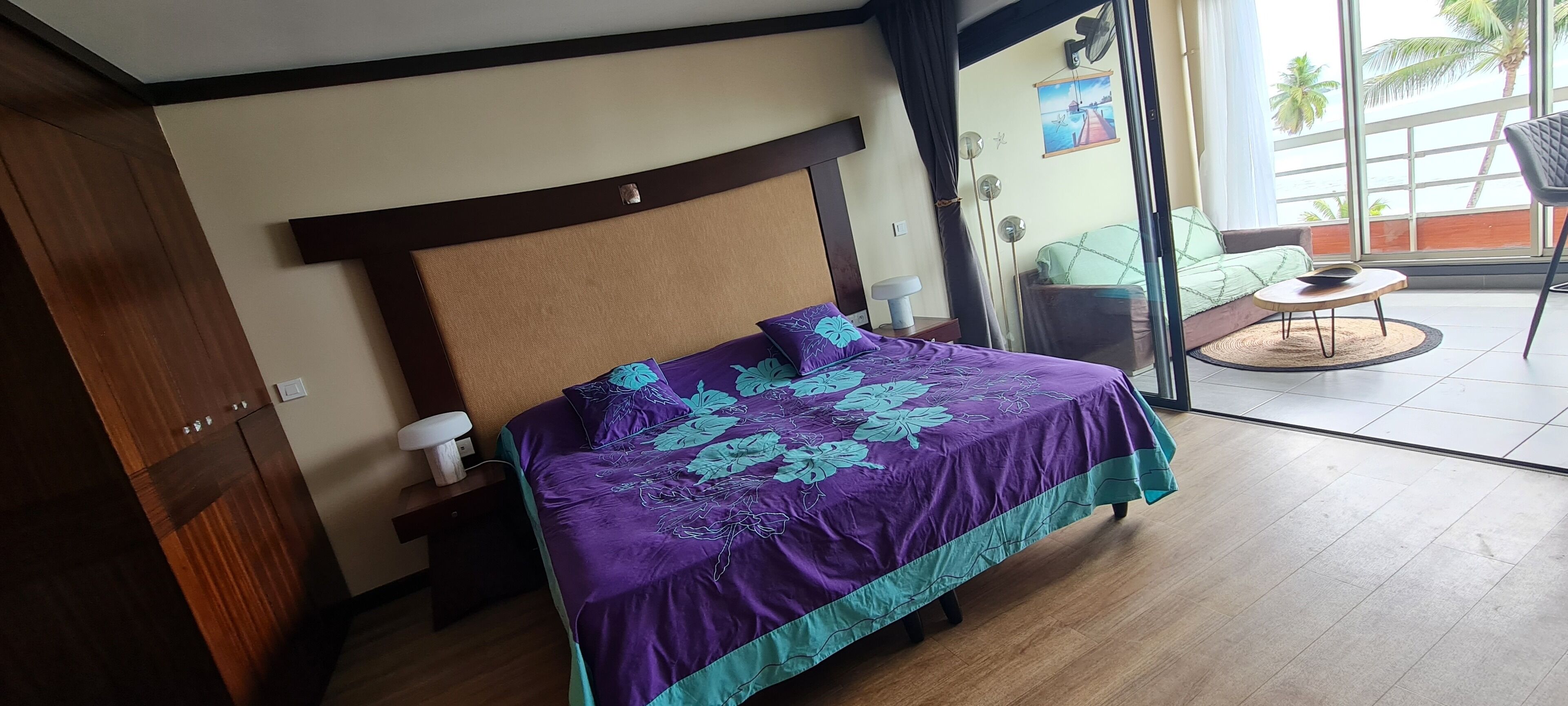 1 slaapkamer, een strijkplank/strijkijzer, gratis wifi, beddengoed