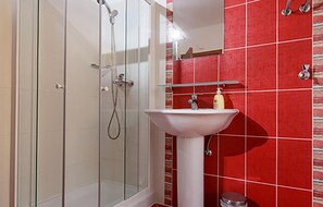 Shower - Nice apartment in Medulin with WiFi (Medulin)