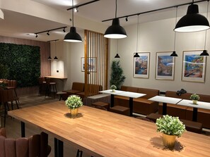 Interior - ALMA one (Alicante (Alacant))