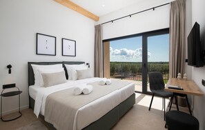 5 chambres, fer et planche à repasser, lit parapluie, Wi-Fi gratuit