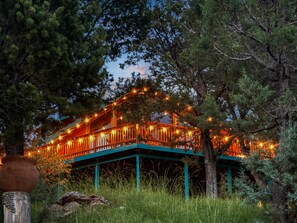 Exterior - Panoramic Views • Hot Tub • Fireplace • No Pet Fee (Ruidoso)