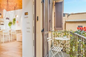 Outdoor dining - La Mole Luxury Suite Turin (Torino)