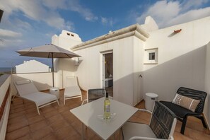 Outdoor dining - Second Life Baleal - 350 meters to the sea (Peniche)