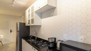 Basic Apartment | Private kitchen