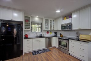 Microwave, oven, stovetop, dishwasher